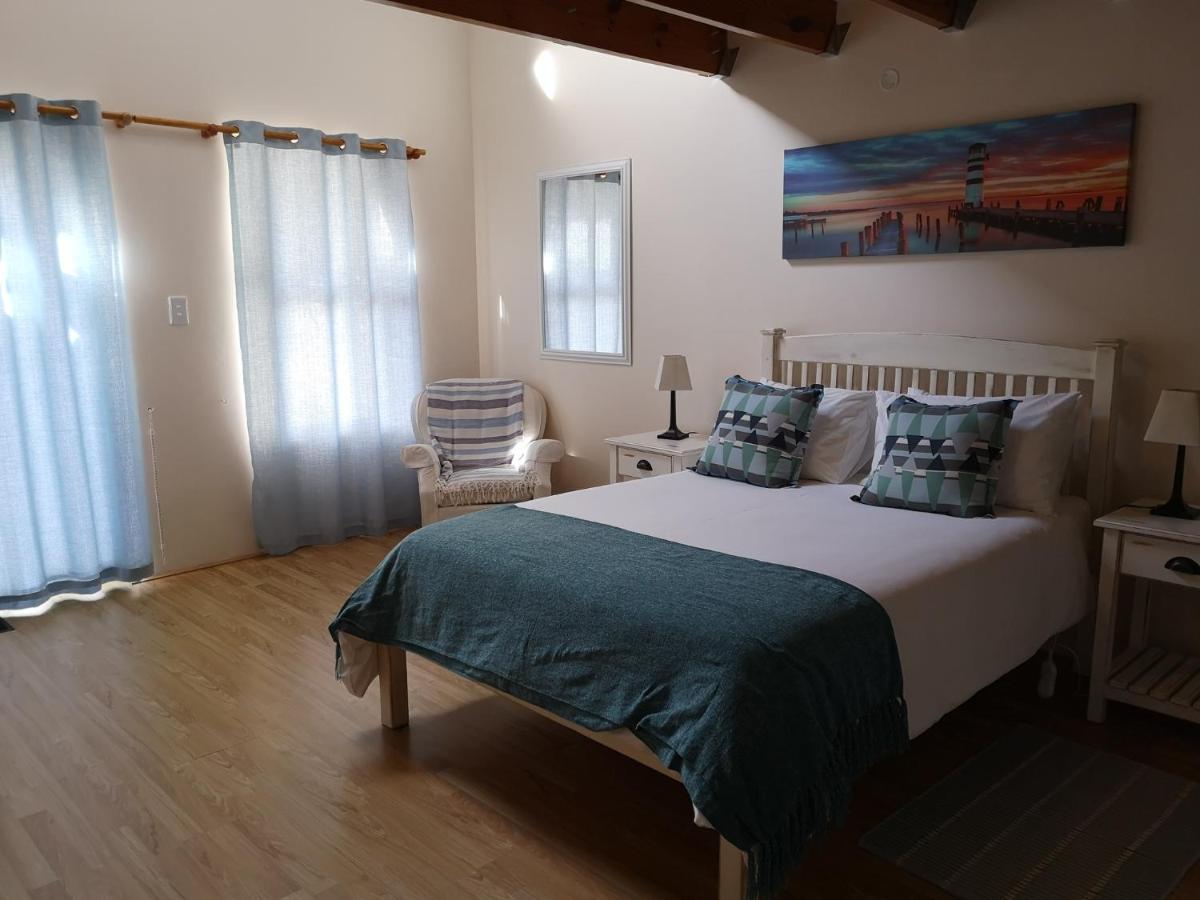 Tortoise Trail Lodge Langebaan Eksteriør billede